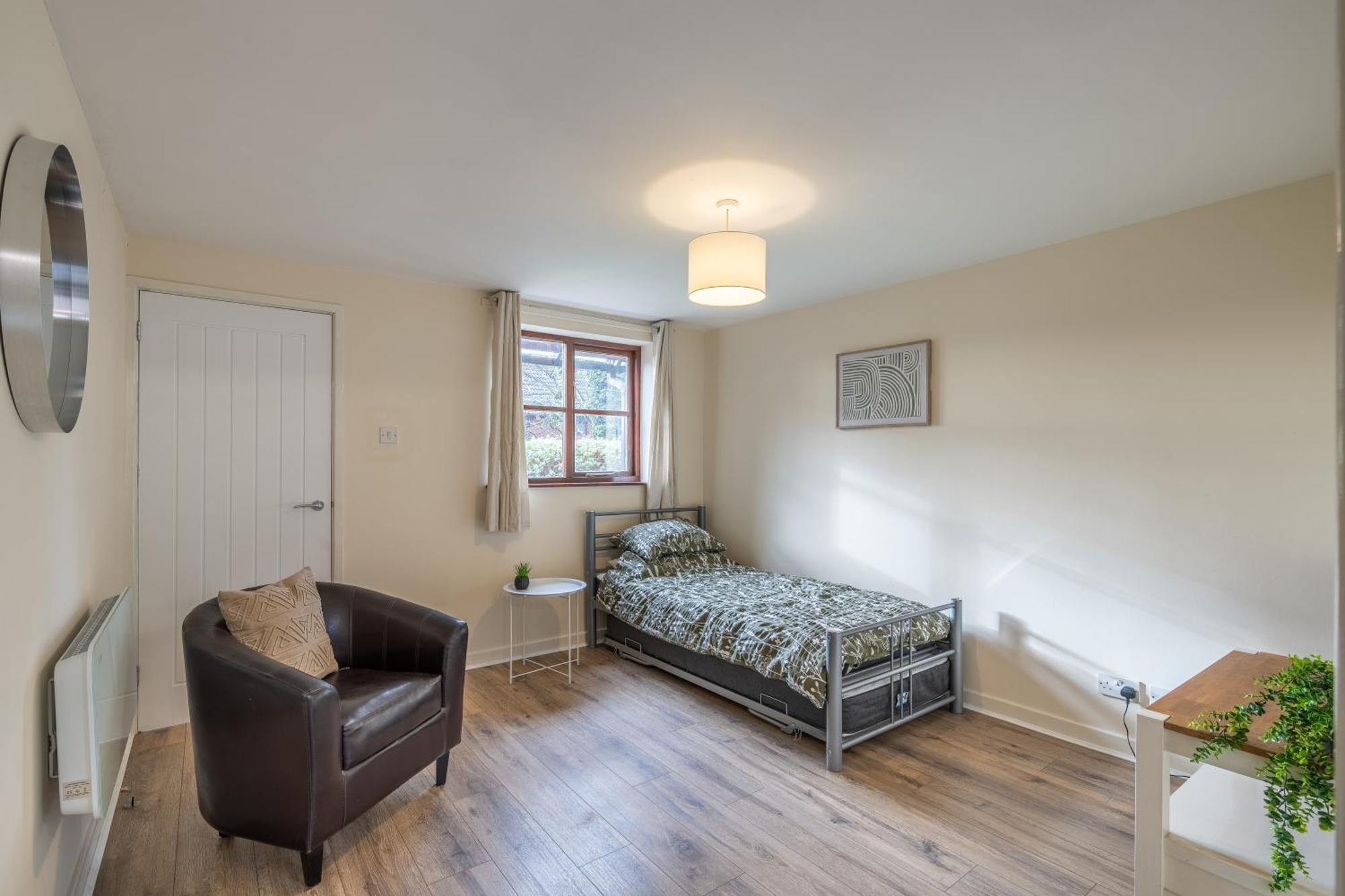 Modern Studio Flat In Wellington, Telford Wellington  Bagian luar foto